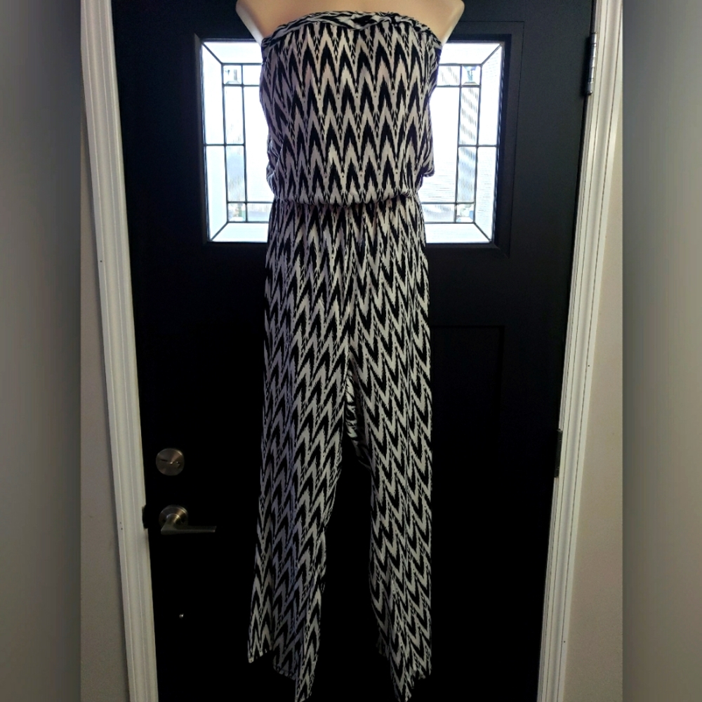 NY Invasion Strapless Jumpsuit Size 3X